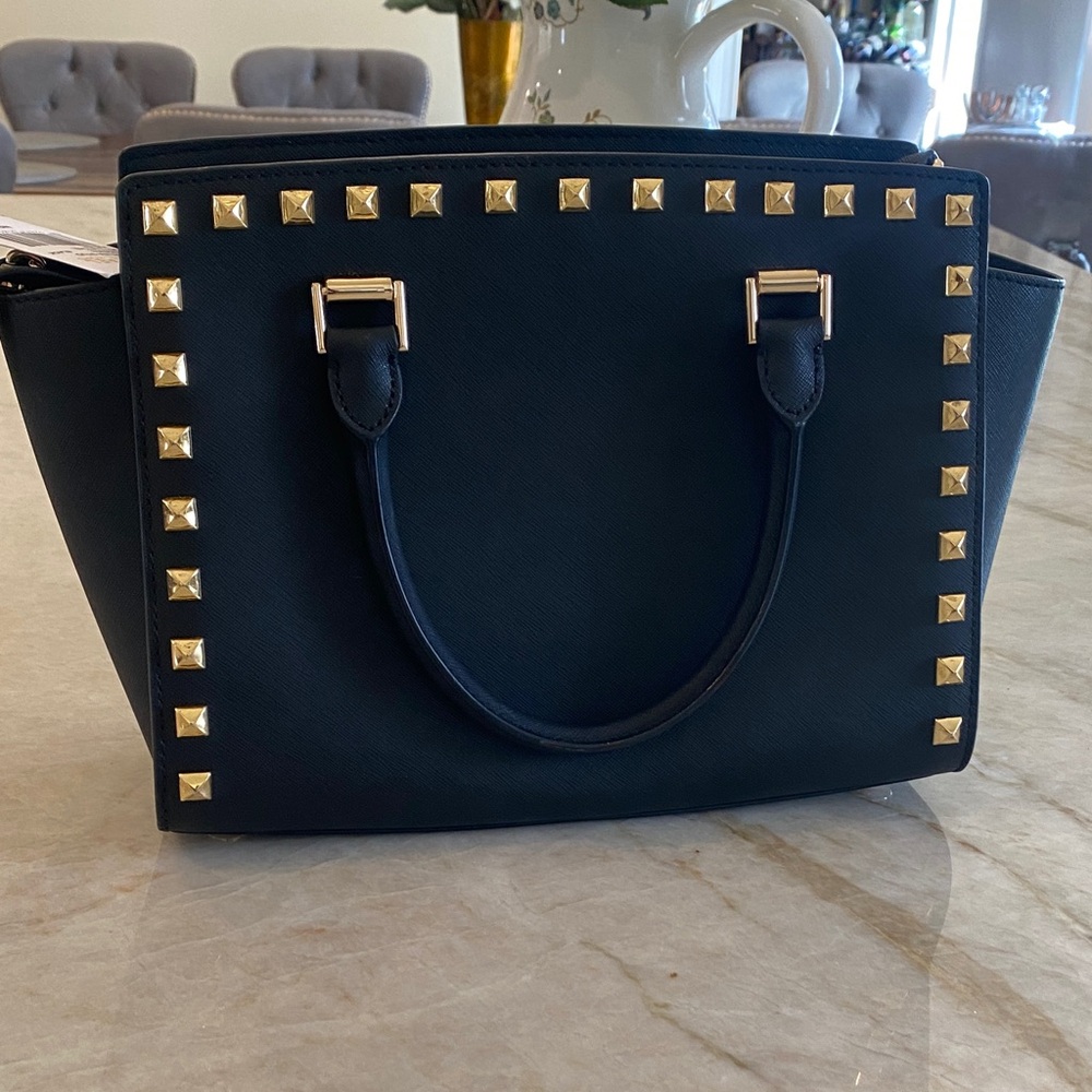Michael Kors Black Leather Selma Studded NWT Satchel bag - Picture 3 of 8